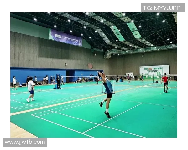 成都羽毛球队在全国锦标赛中的实力展现与未来发展潜力分析 成都羽毛球队在全国锦标赛中的实力展现与未来发展潜力分析