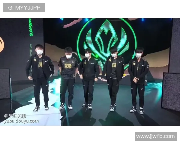 成都排球队的节奏变革引发热议探索新战术与团队协作的未来发展 成都排球队的节奏变革引发热议探索新战术与团队协作的未来发展