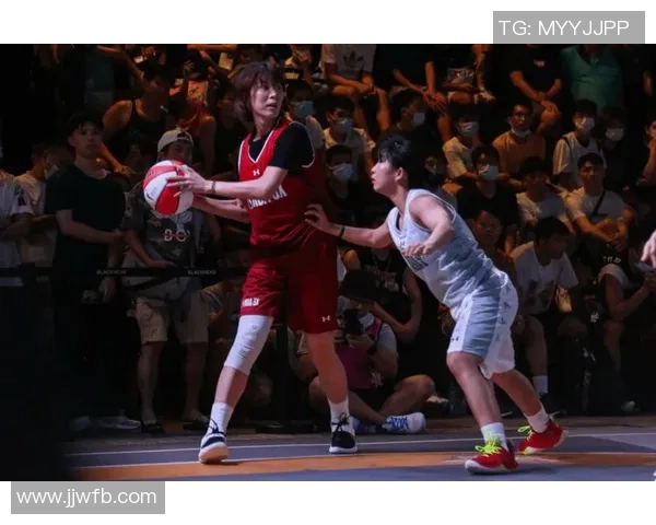 广州篮球队与武汉篮球队赛后分析实力对比与战术总结