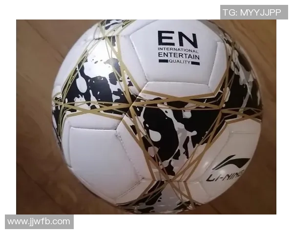 李宁在足球界的崛起与成就解析让我们重新认识这位运动明星