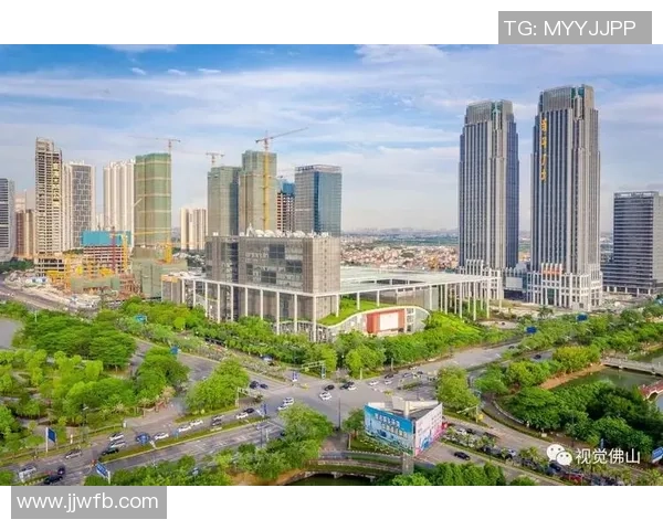 深圳羽毛球队崛起之路:从默默无闻到邀请赛的耀眼明星 深圳羽毛球队崛起之路:从默默无闻到邀请赛的耀眼明星