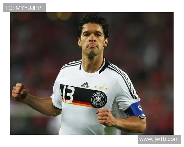 雷霆之脚足球明星们的名字中藏着雷的传奇与荣耀 雷霆之脚足球明星们的名字中藏着雷的传奇与荣耀